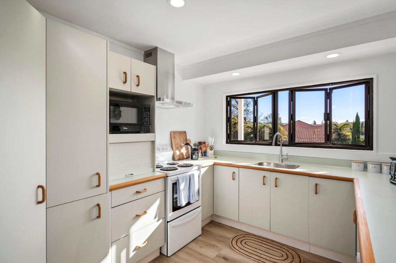 Family Perfect, Winter Getaway, Secure Yard, Parking, Mountain Bikes, Arcade Villa Rotorua Exterior photo