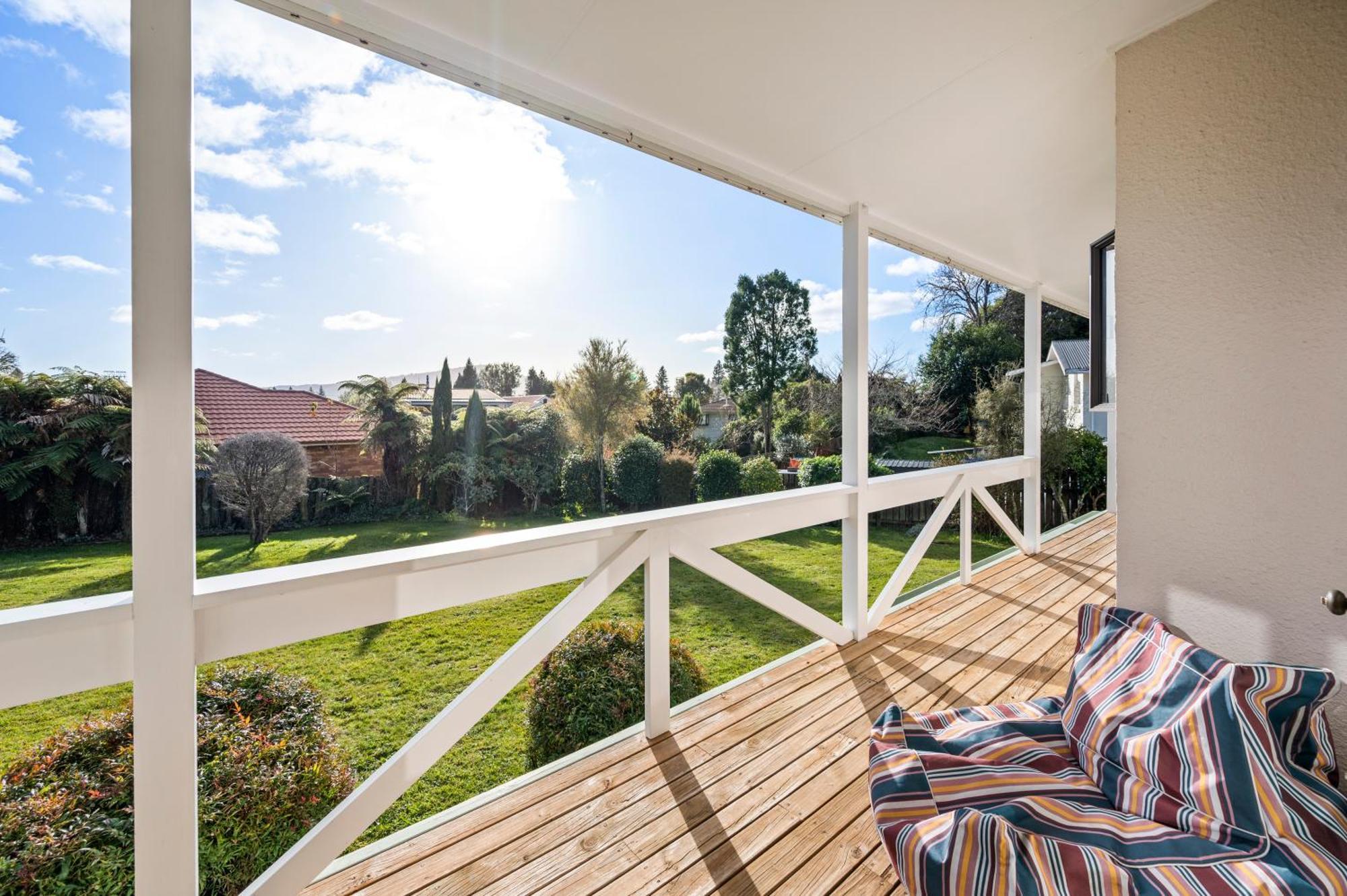Family Perfect, Winter Getaway, Secure Yard, Parking, Mountain Bikes, Arcade Villa Rotorua Exterior photo